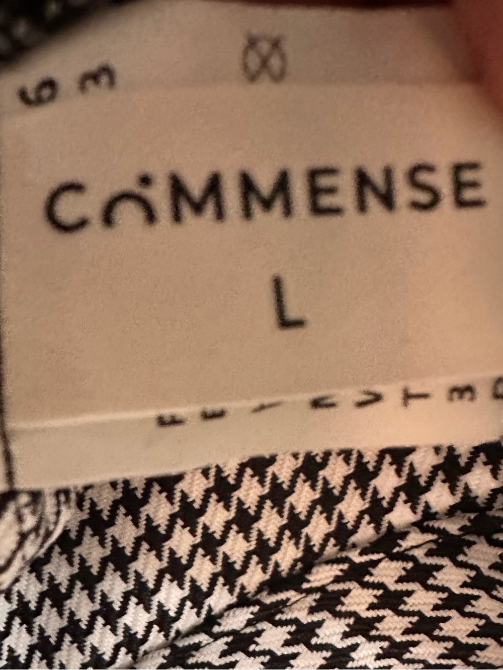 Commense Black & White Houndstooth Sleeveless Vest Top Gold Buttons Size Large - Picture 8 of 12